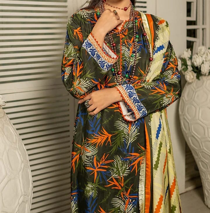 Paltar Digital Printed Viscose Khaddar - Image 4