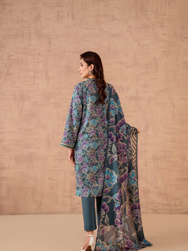 Nishat unstitched summer lawn suit for women – 3 piece 2025 collection