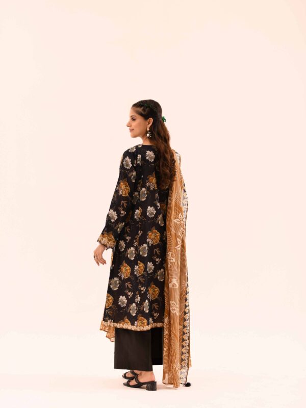 Nishat unstitched summer lawn suit for women – 3 piece 2025 collection